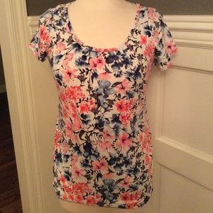Maternity shirt medium
